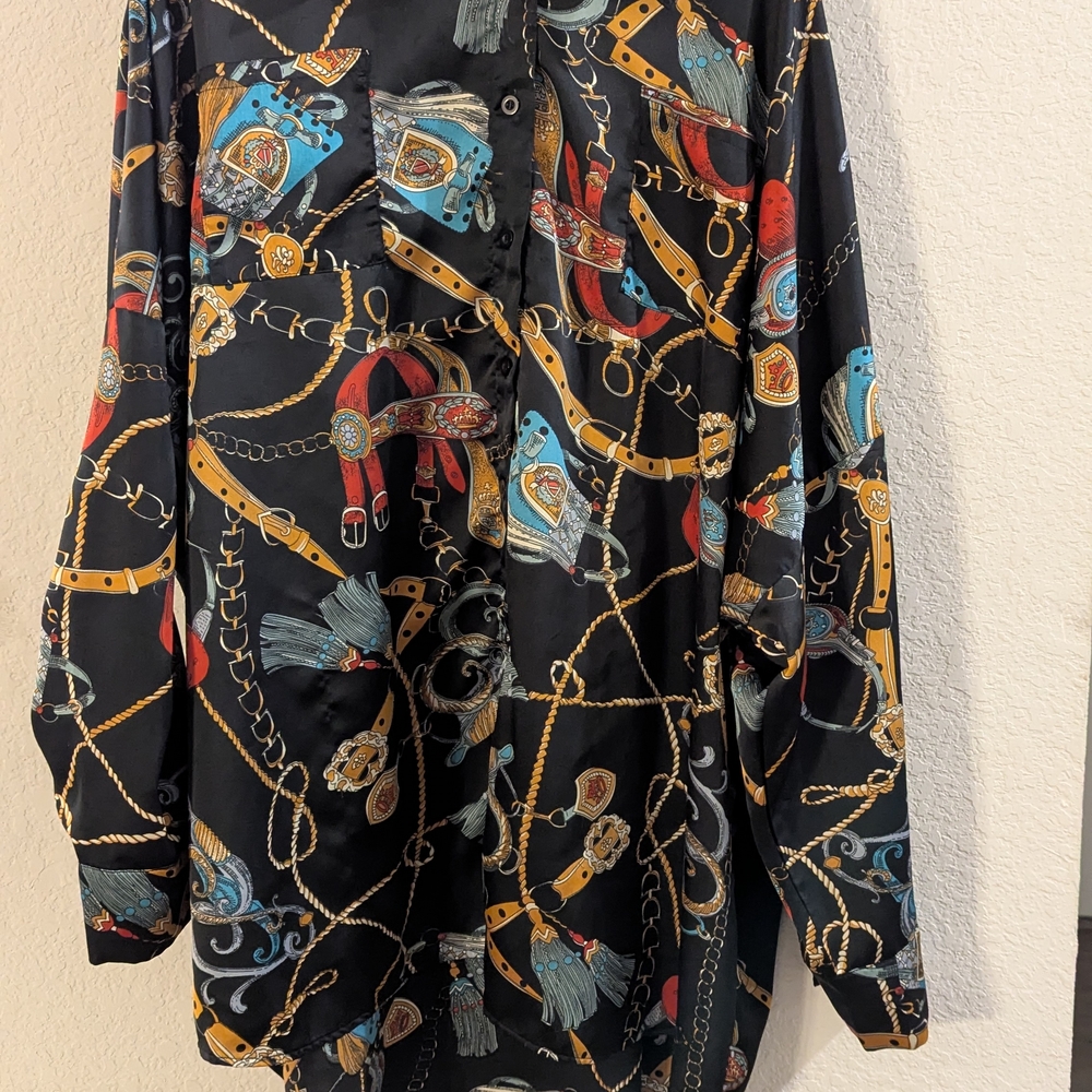 Sz 22 Boohoo satin colorful chain print oversized blouse